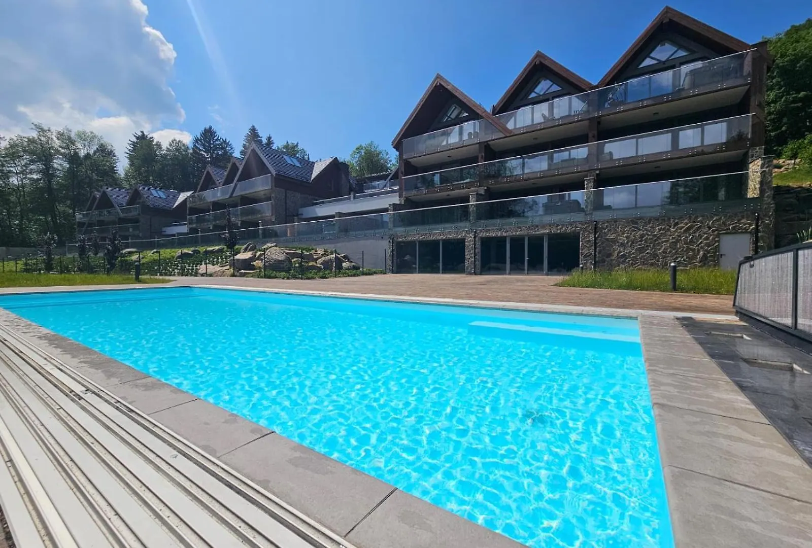 Aparts4U - Kras Resort Apartament A302 Z Prywatnym Jacuzzi, Sauna I Widokiem Na Gory Sklářská Poruba