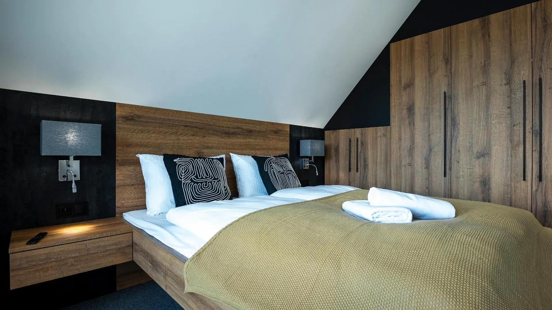 Aparts4U - Kras Resort Apartament A302 Z Prywatnym Jacuzzi, Sauna I Widokiem Na Gory Szklarska Poręba Apartamento